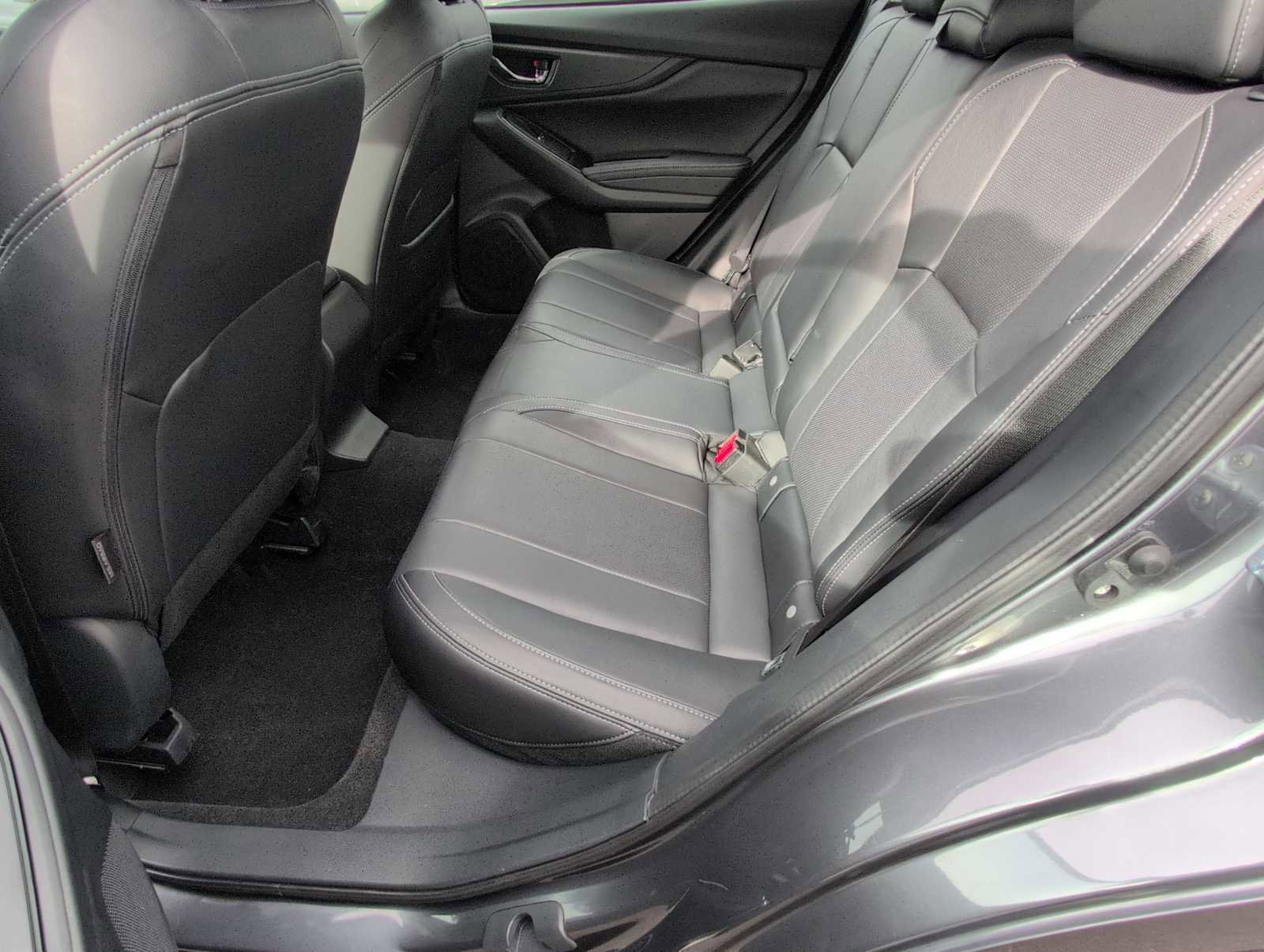 Used 2021 Subaru Impreza 2.0i Limited w/ Popular Package #2 image 20