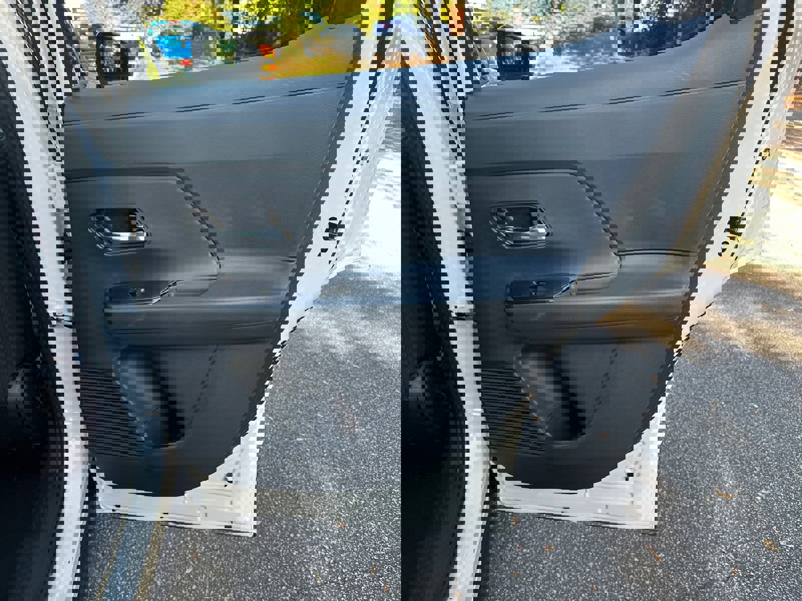 New 2026 Nissan Kicks SV image 16