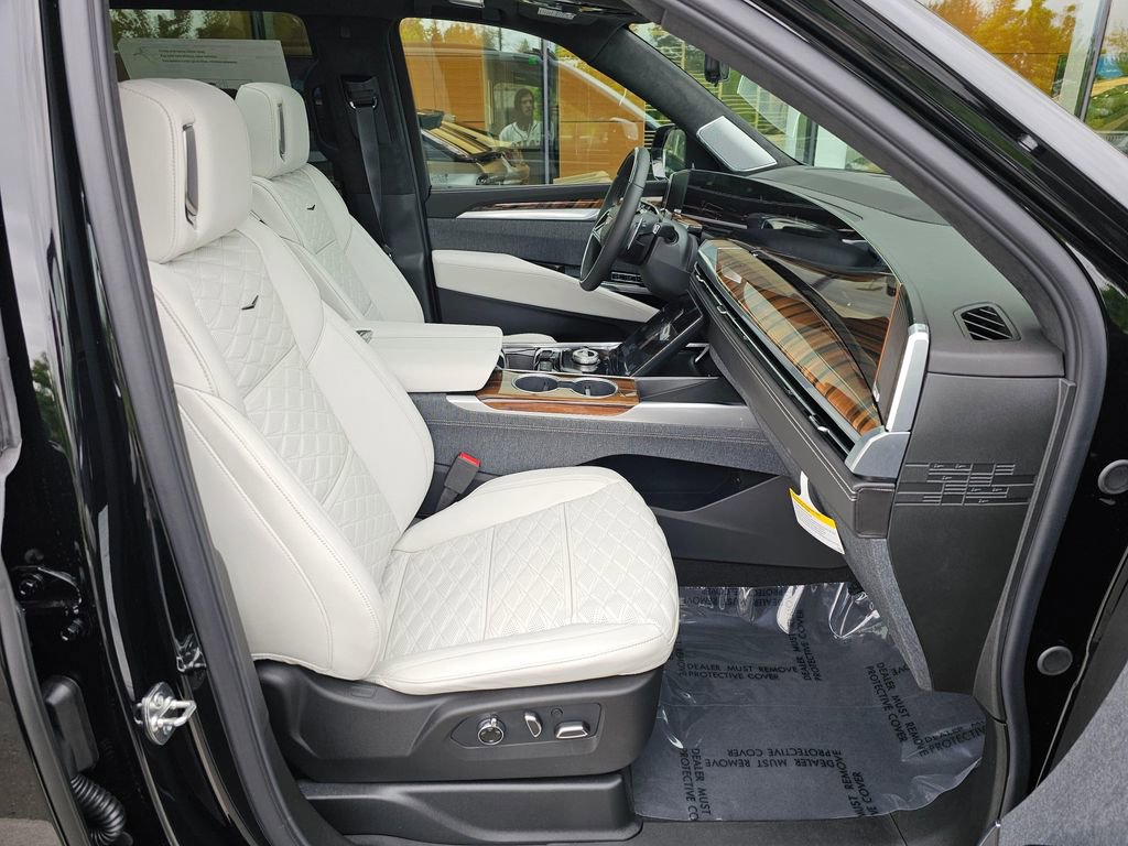 New 2026 Cadillac Escalade Platinum Sport AWD/4WD image 11