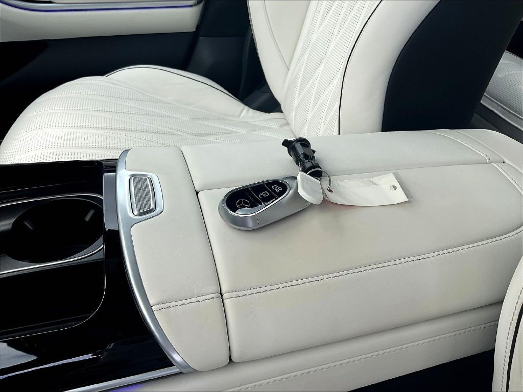 Used 2025 Mercedes-Benz S 63 AMG S w/ Rear Seat Package image 35
