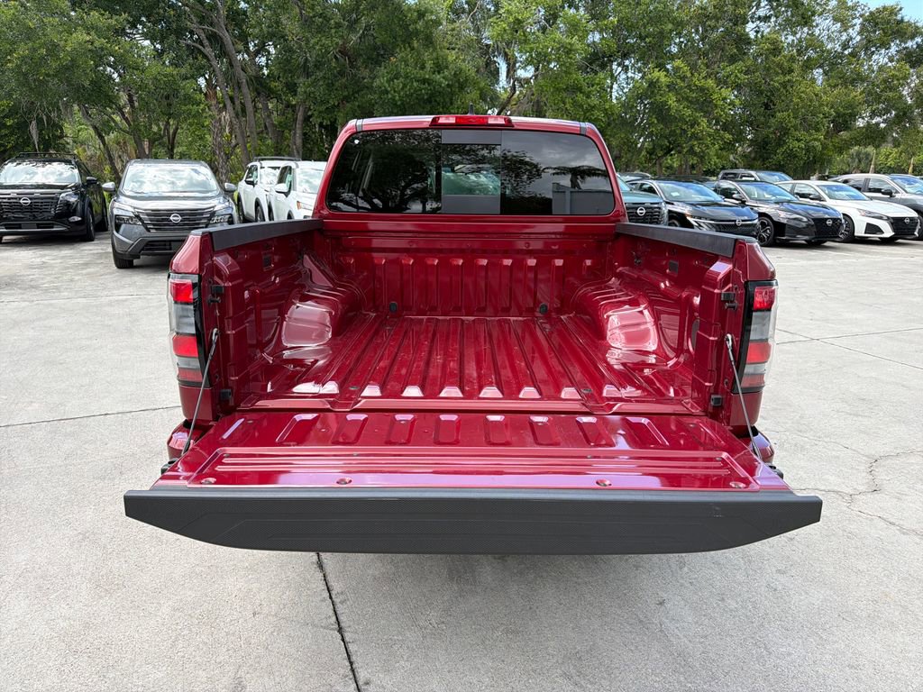 Used 2025 Nissan Frontier SV RWD image 29