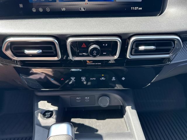 New 2027 Nissan Sentra SV FWD image 28