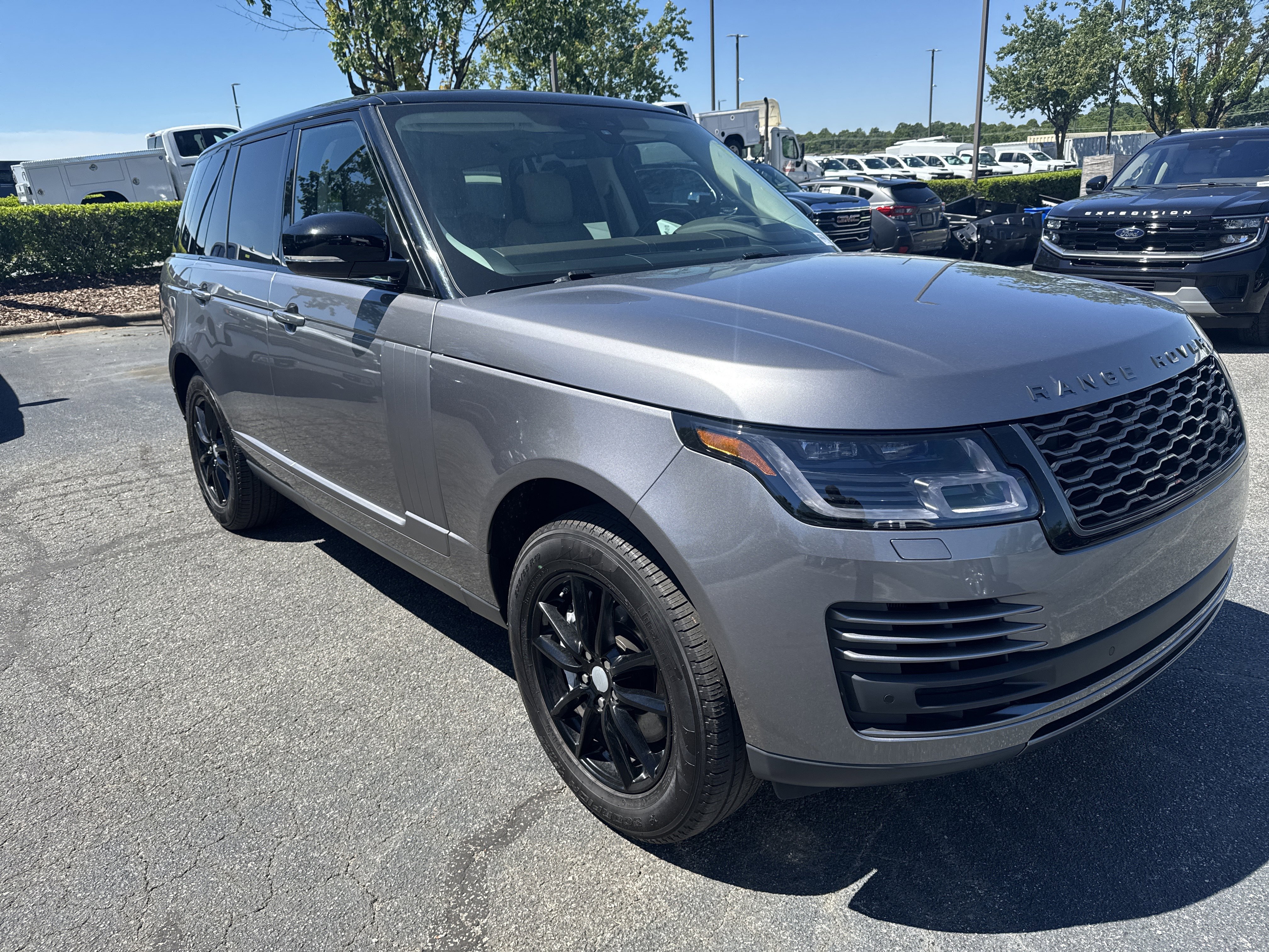 Used 2021 Land Rover Range Rover AWD/4WD image 2