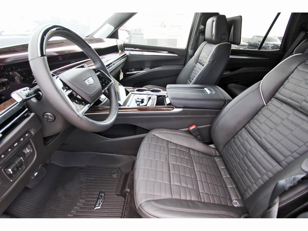 New 2026 Cadillac Escalade Platinum Sport w/ LPO, ONYX Package AWD/4WD image 6