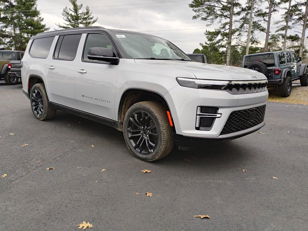 New 2026 Jeep Grand Wagoneer L Summit image 3