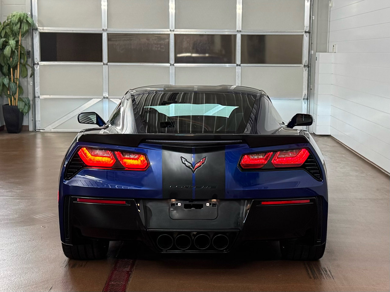 Used 2018 Chevrolet Corvette Stingray Coupe w/ 2LT Preferred Equipment Group image 4