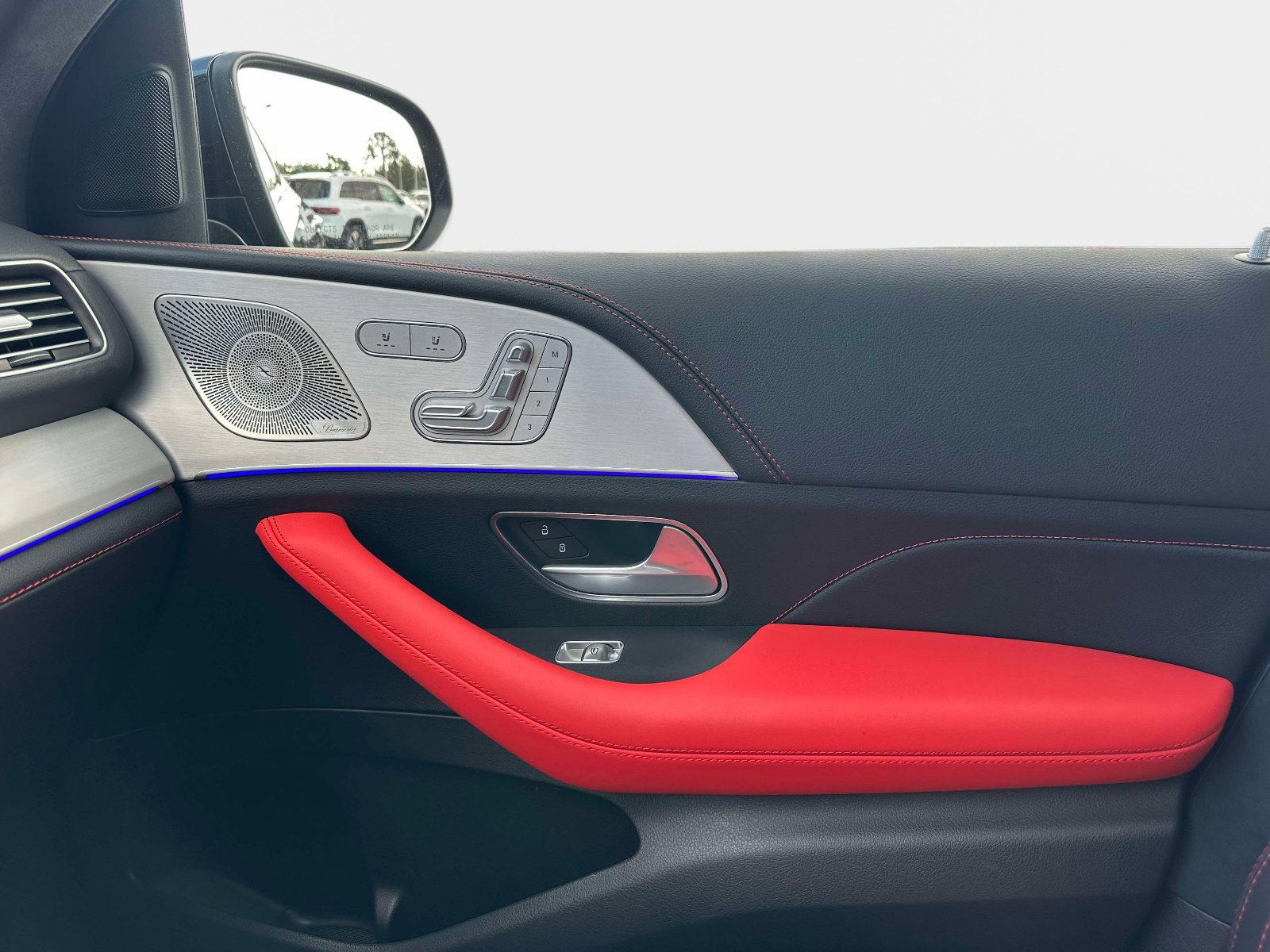 Used 2025 Mercedes-Benz GLE 53 AMG 4MATIC Coupe image 26