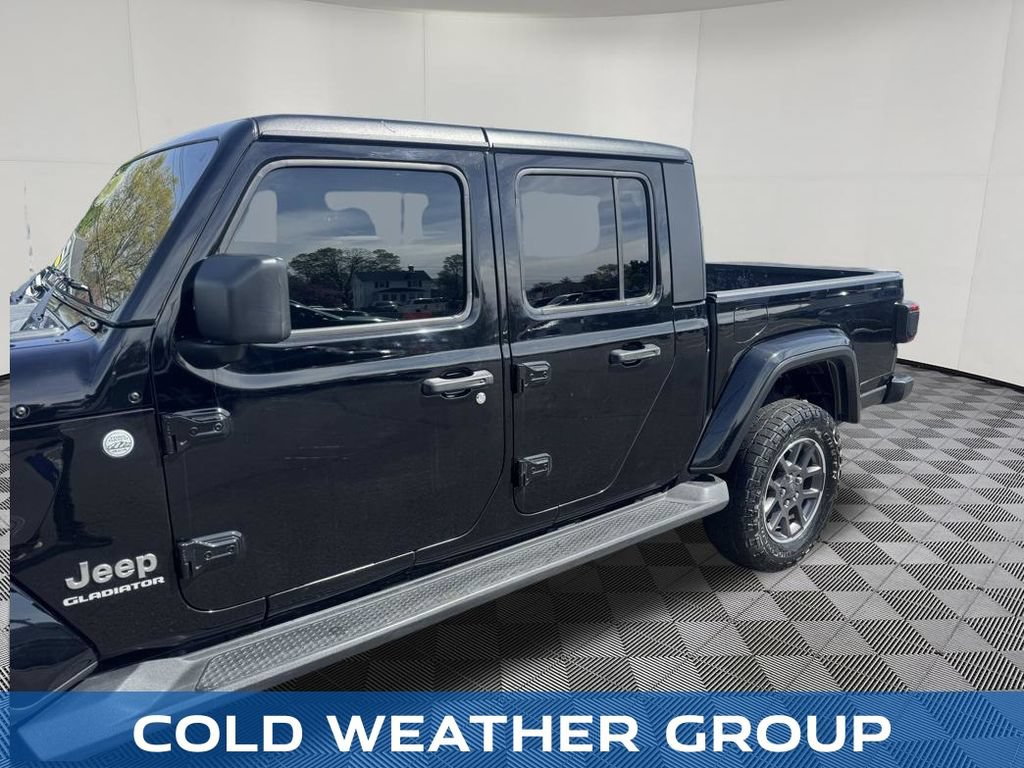 Used 2020 Jeep Gladiator Overland AWD/4WD image 9