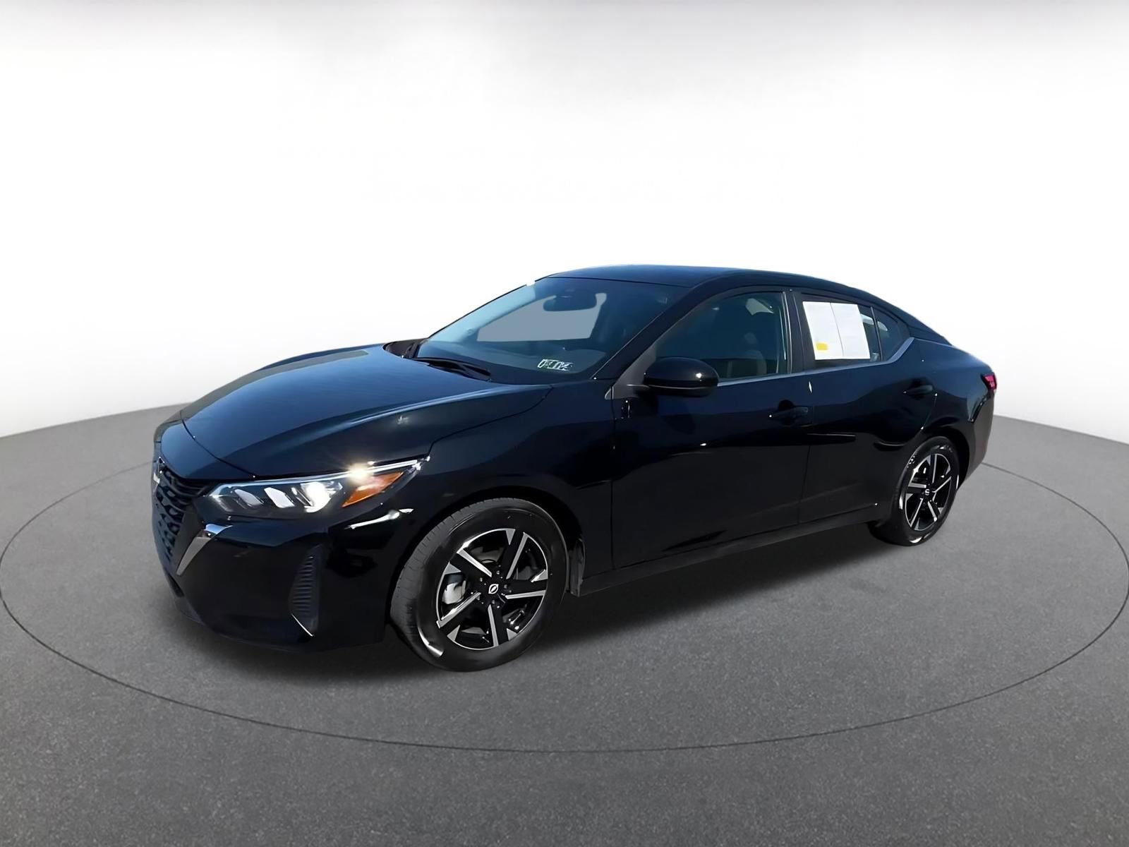 Used 2025 Nissan Sentra SV FWD image 7