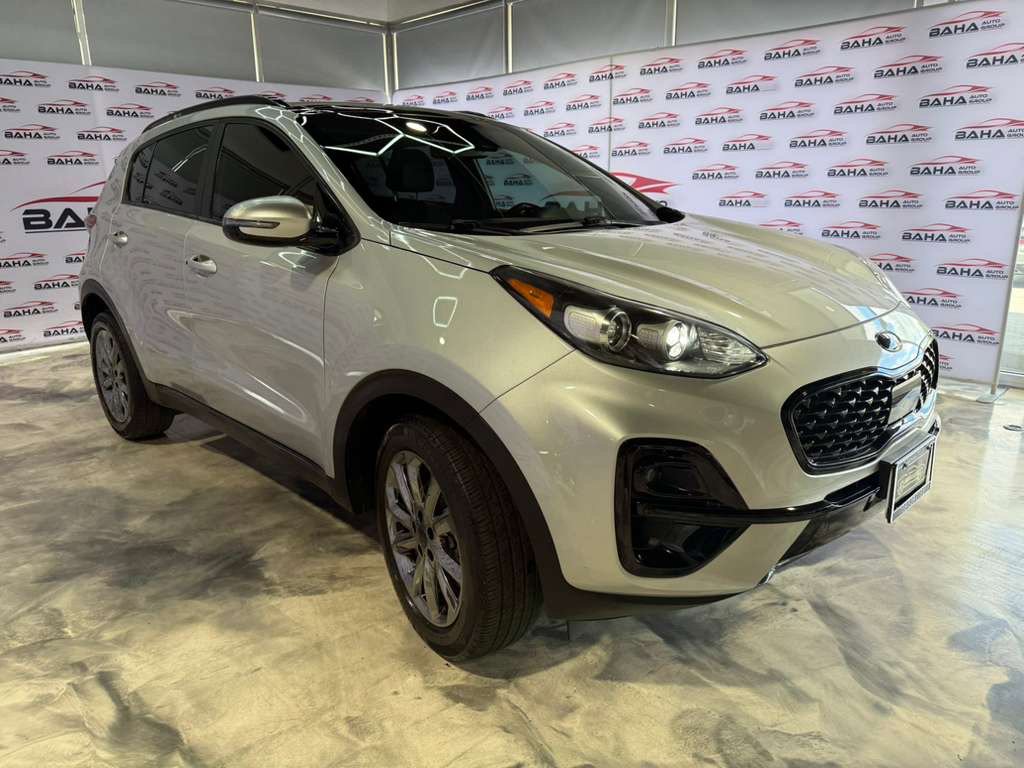Used 2022 Kia Sportage Nightfall Edition w/ Nighfall AWD Premium Package image 4