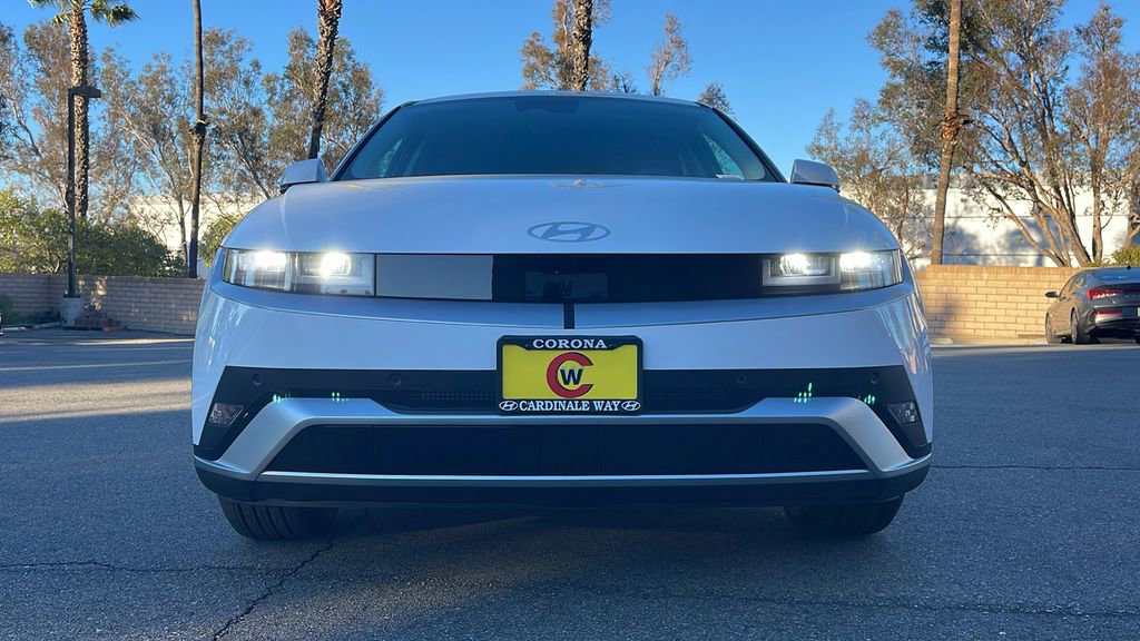 New 2026 Hyundai Ioniq 5 SE image 4