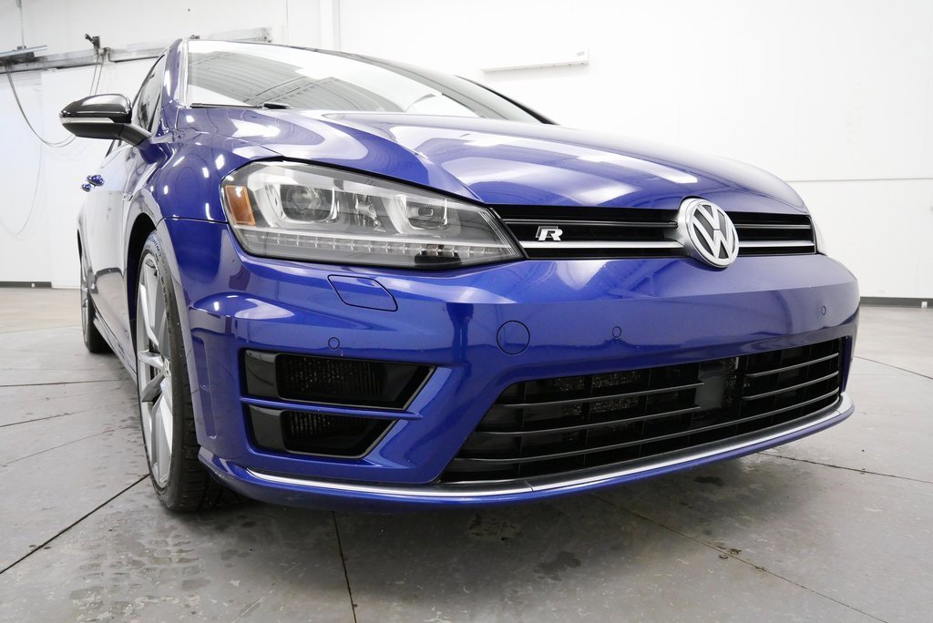 Used 2017 Volkswagen Golf R 4-Door image 36