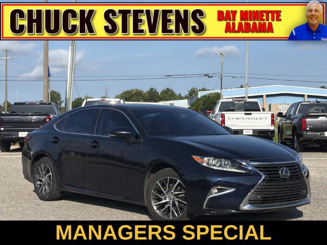 Used 2017 Lexus ES 350 w/ Luxury Package FWD image 1