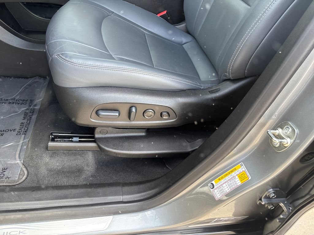 Used 2024 Buick Enclave Premium image 26