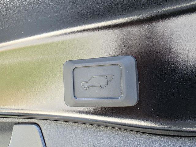 Certified 2025 Toyota RAV4 XLE w/ Convenience Package FWD image 13