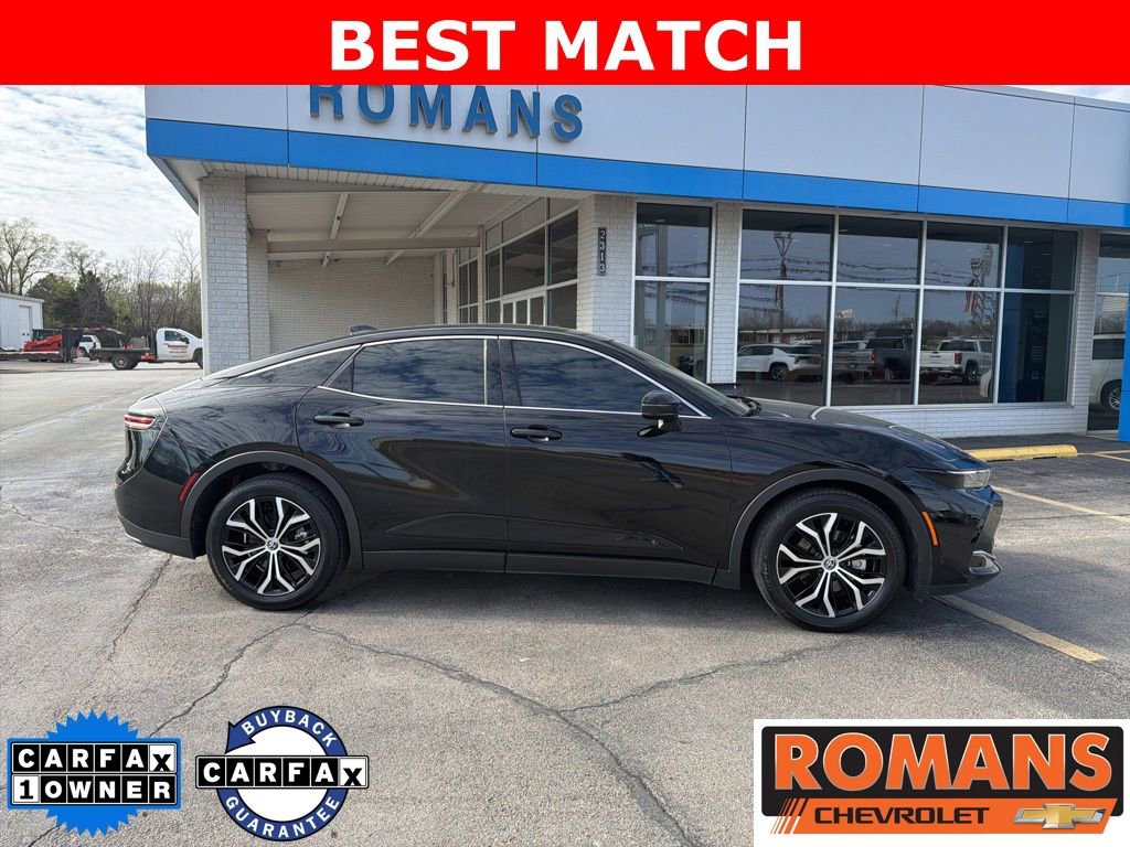 Used 2024 Toyota Crown image 2