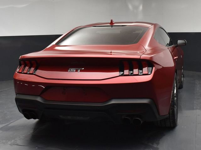 Used 2024 Ford Mustang GT Premium image 7