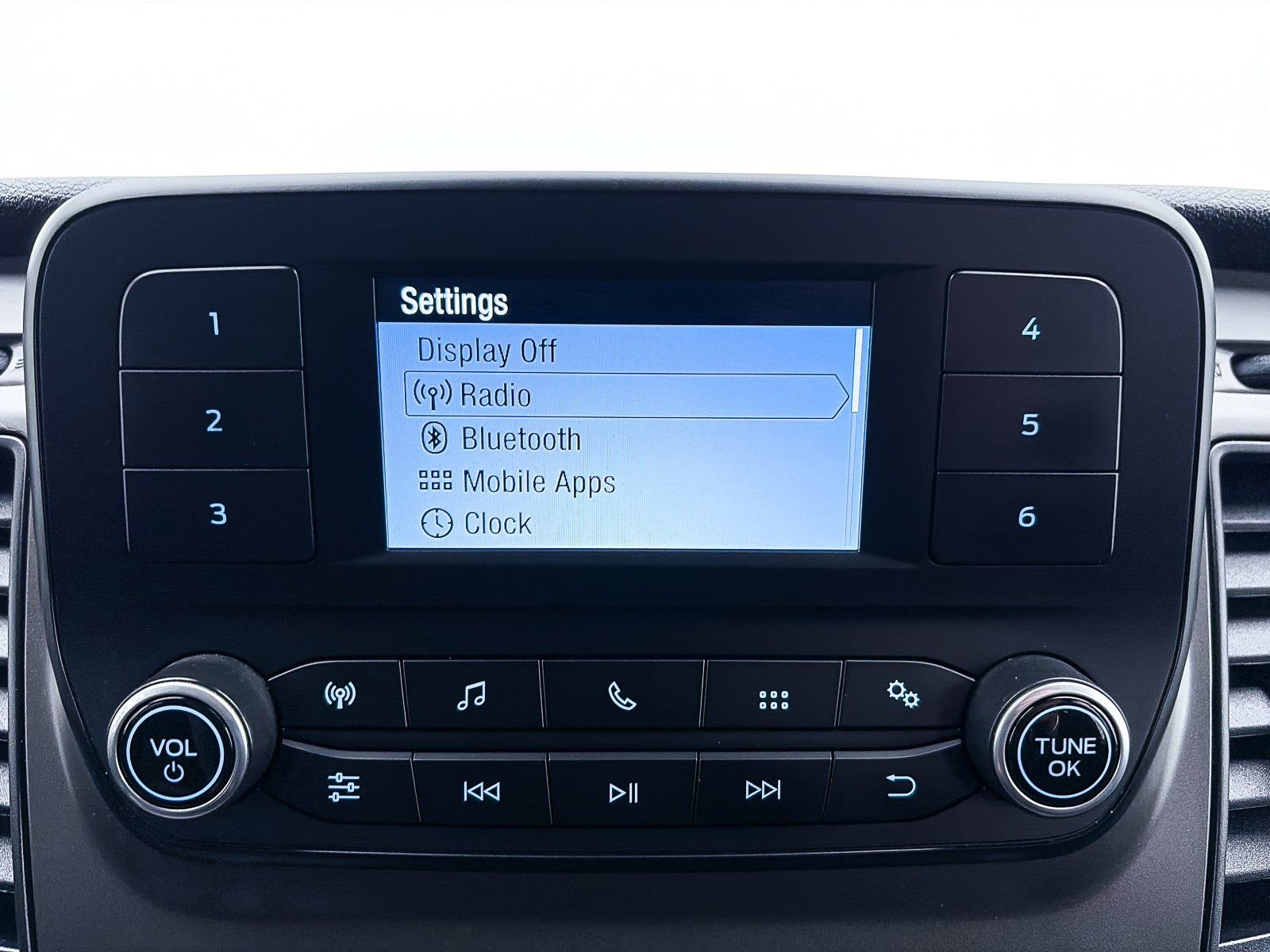 Used 2020 Ford Transit 150 XLT image 19