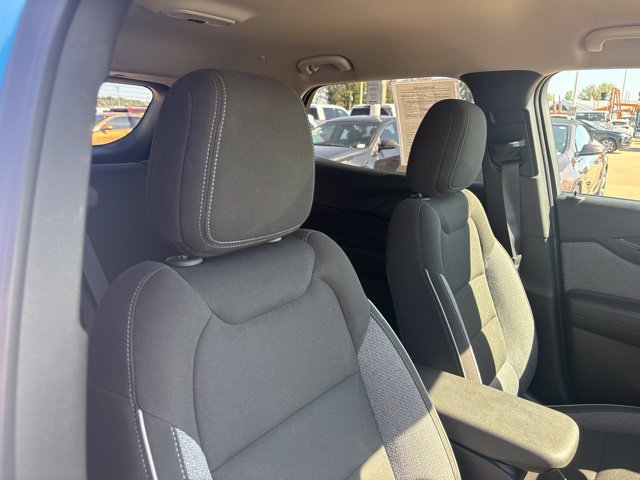 Used 2025 Chevrolet TrailBlazer LT AWD/4WD image 45