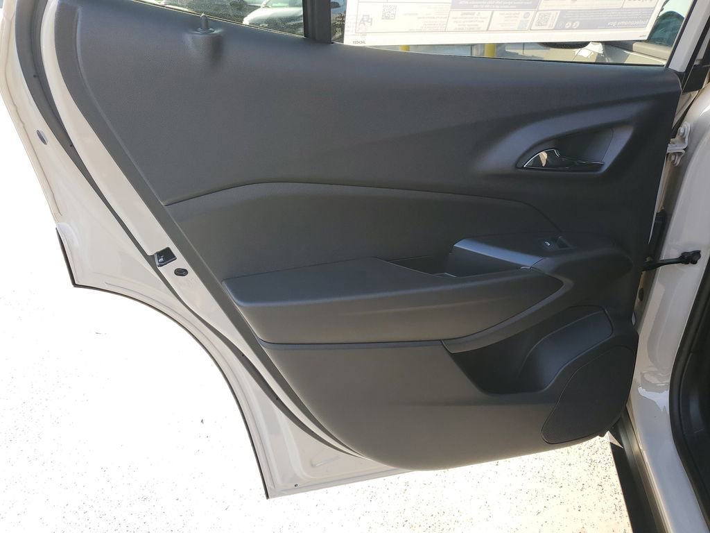 New 2026 Chevrolet Trax RS w/ Driver Confidence Package image 15