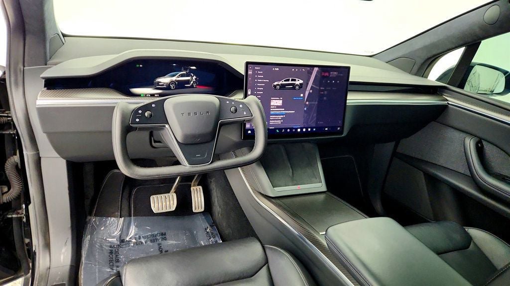 Used 2022 Tesla Model X Plaid AWD/4WD image 12