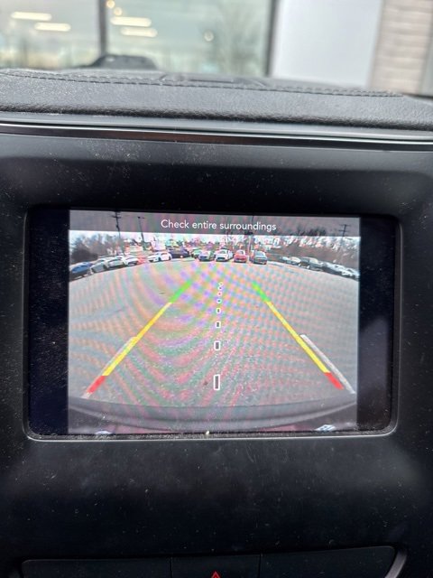 Used 2019 Jeep Cherokee Latitude w/ Popular Appearance Group image 3