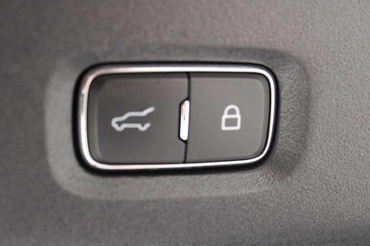 Used 2025 Ford Expedition Tremor image 19