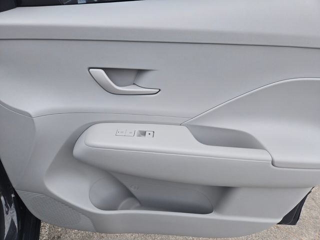 Used 2024 Hyundai Kona SEL FWD image 23