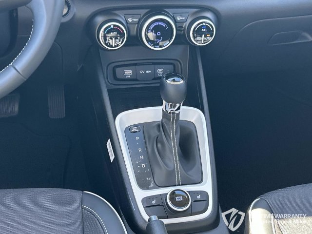 New 2026 Hyundai Venue SEL FWD image 17