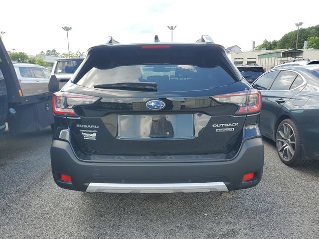 Used 2023 Subaru Outback Touring AWD/4WD image 8