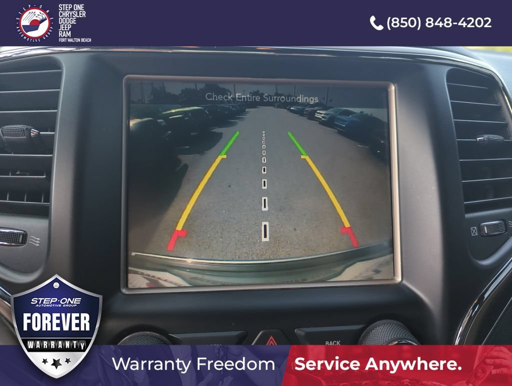 Used 2015 Jeep Grand Cherokee Limited RWD image 24