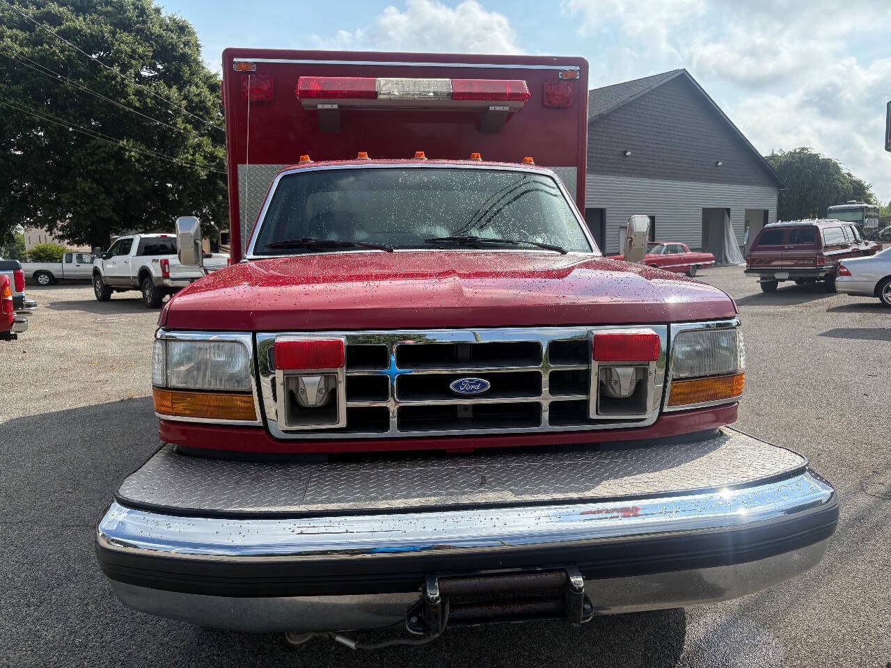 Used 1992 Ford F450 2WD Regular Cab Super Duty image 28