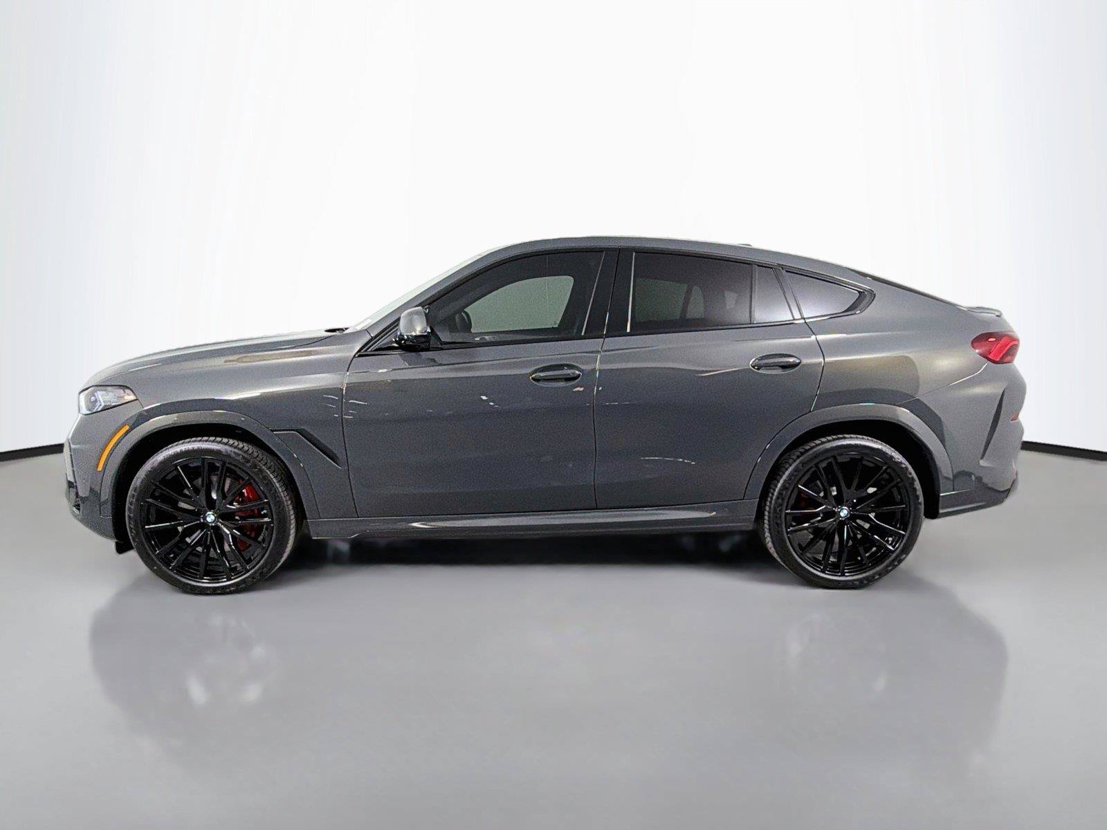 New 2027 BMW X6 xDrive40i w/ Executive Package AWD/4WD image 8