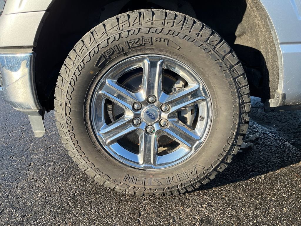 Used 2024 Ford F150 XLT w/ Tow/Haul Package image 27