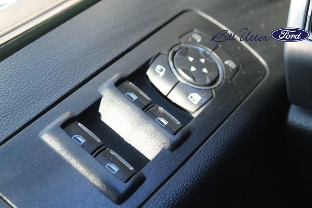 Used 2017 Ford F150 Platinum w/ Equipment Group 701A Luxury image 22