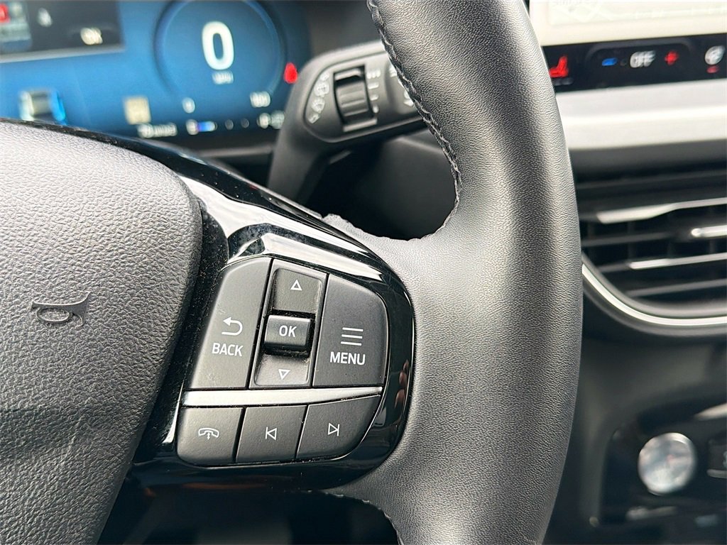 Used 2023 Ford Escape Platinum image 13