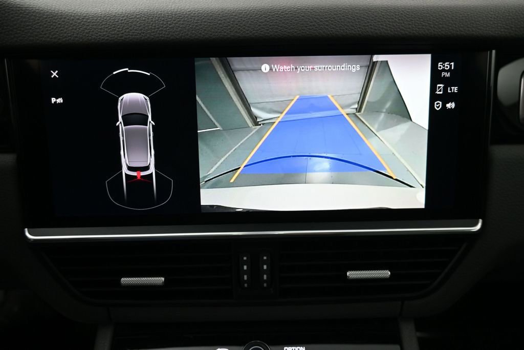 Certified 2023 Porsche Cayenne Platinum Edition AWD/4WD image 20