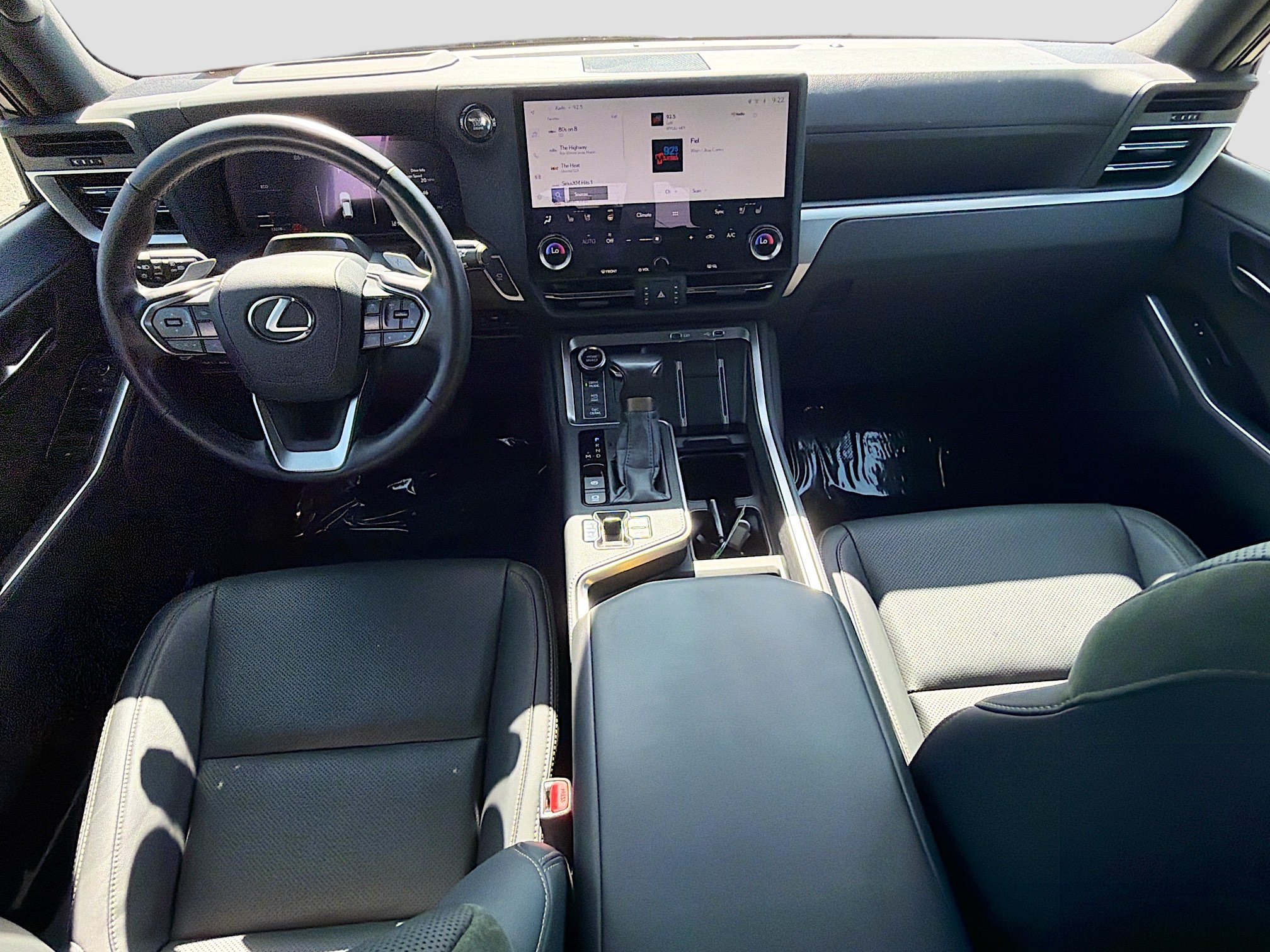 Used 2025 Lexus GX 550 AWD/4WD image 15