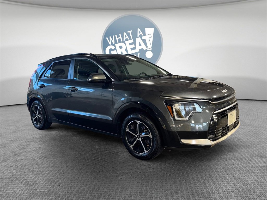 Certified 2023 Kia Niro SX