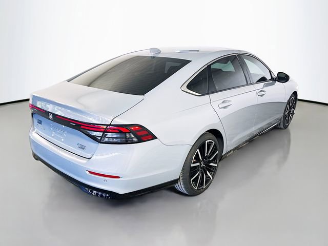 Used 2024 Honda Accord Touring image 8