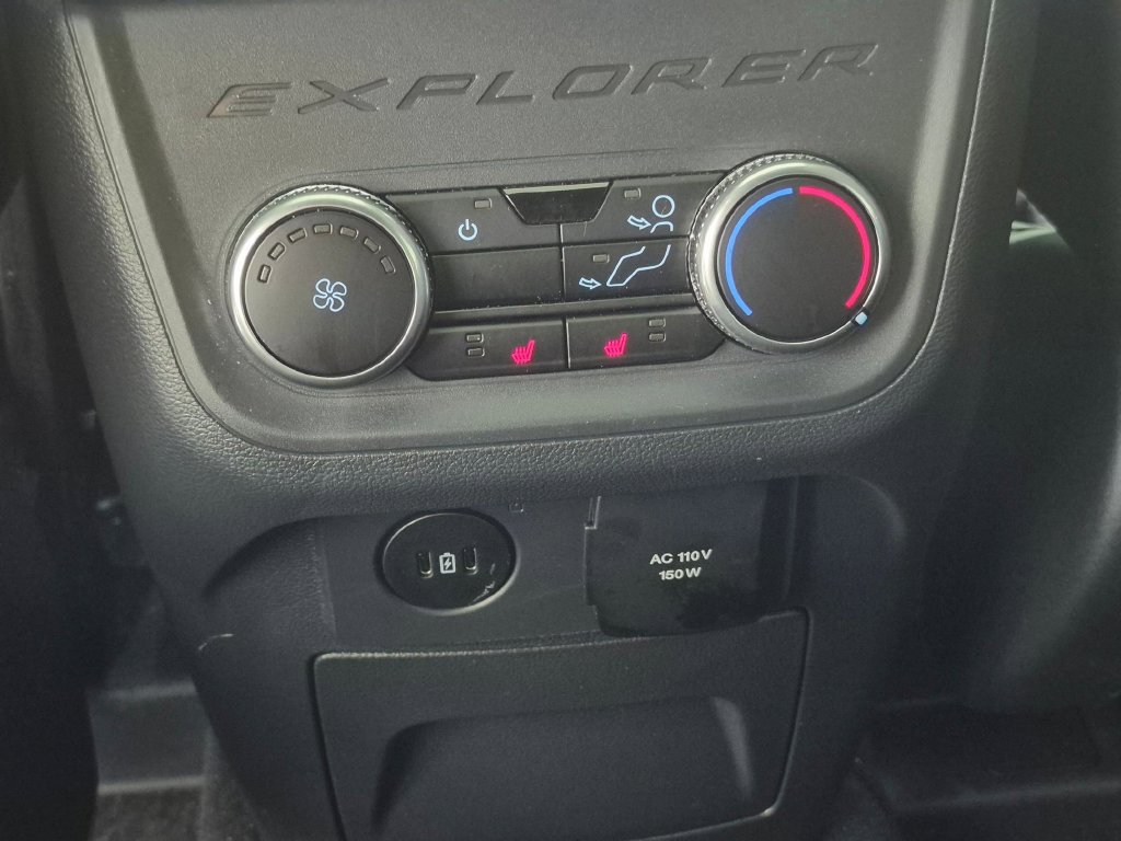 Used 2025 Ford Explorer ST w/ Sun And Sound Package AWD/4WD image 27