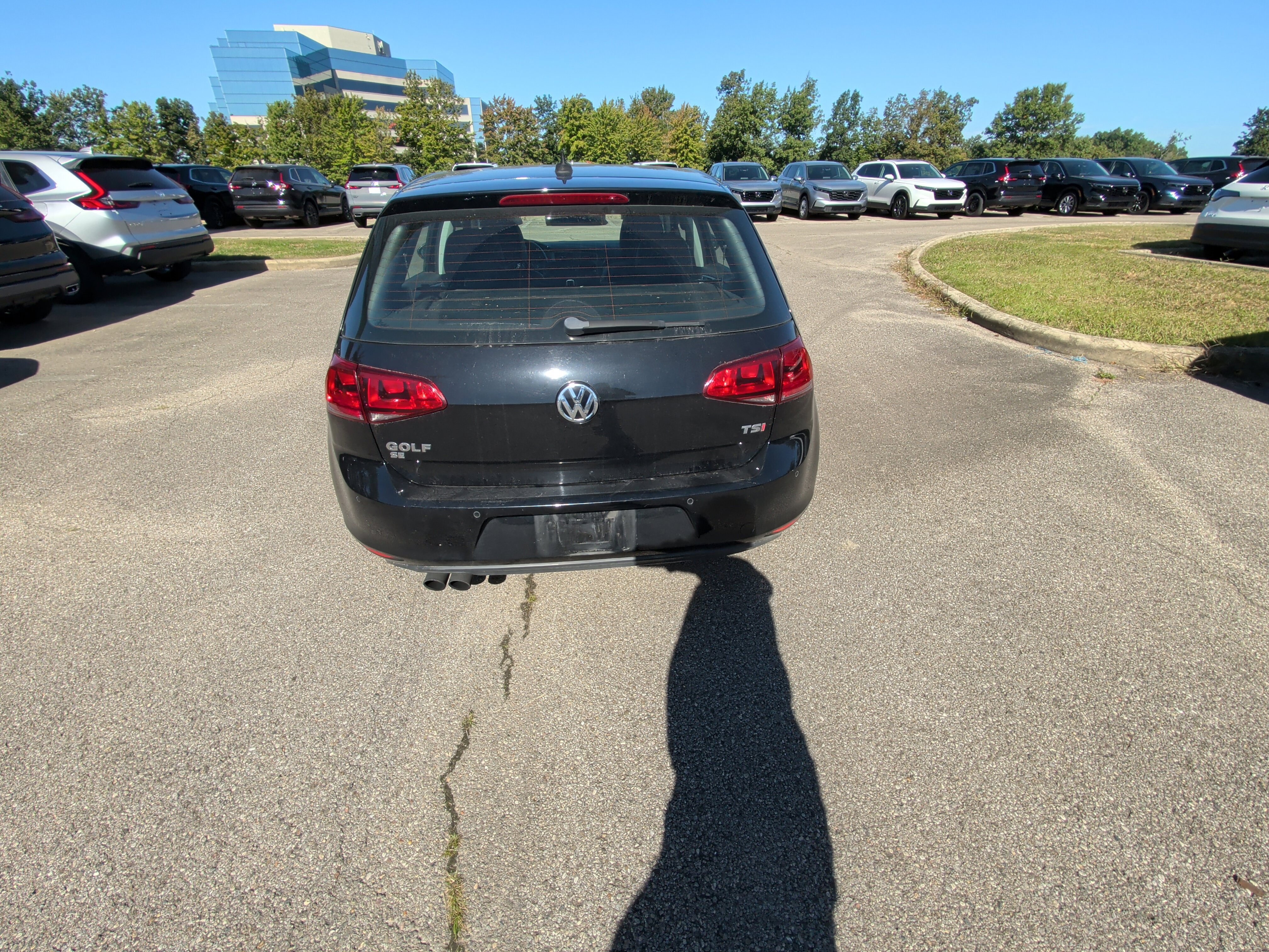 Used 2016 Volkswagen Golf S FWD image 27