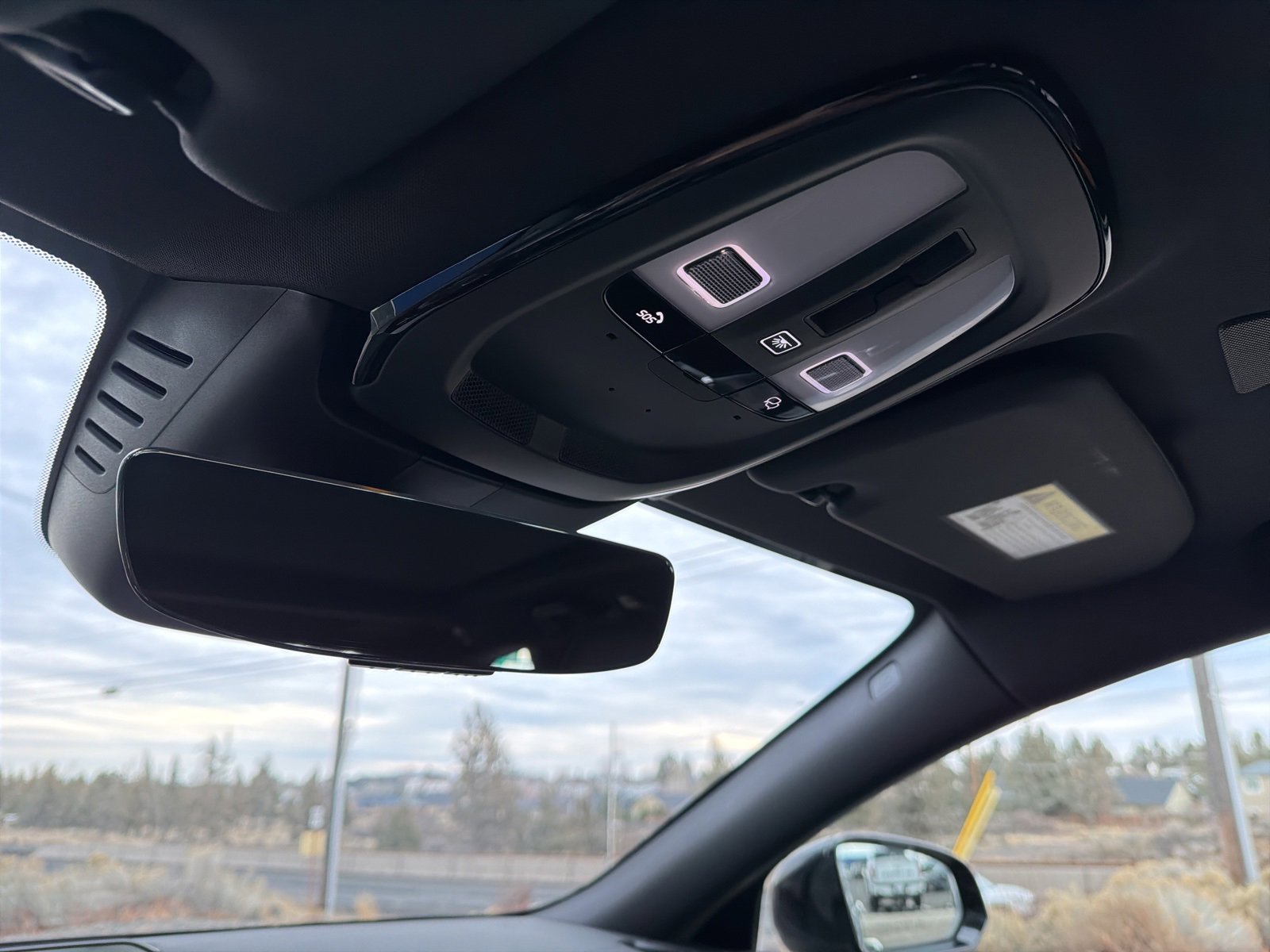 Used 2024 Volvo V60 T8 Polestar w/ Protection Package image 20