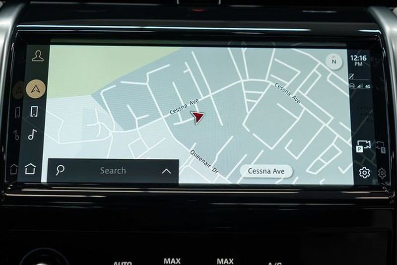 Used 2023 Land Rover Discovery Sport S R-Dynamic image 23