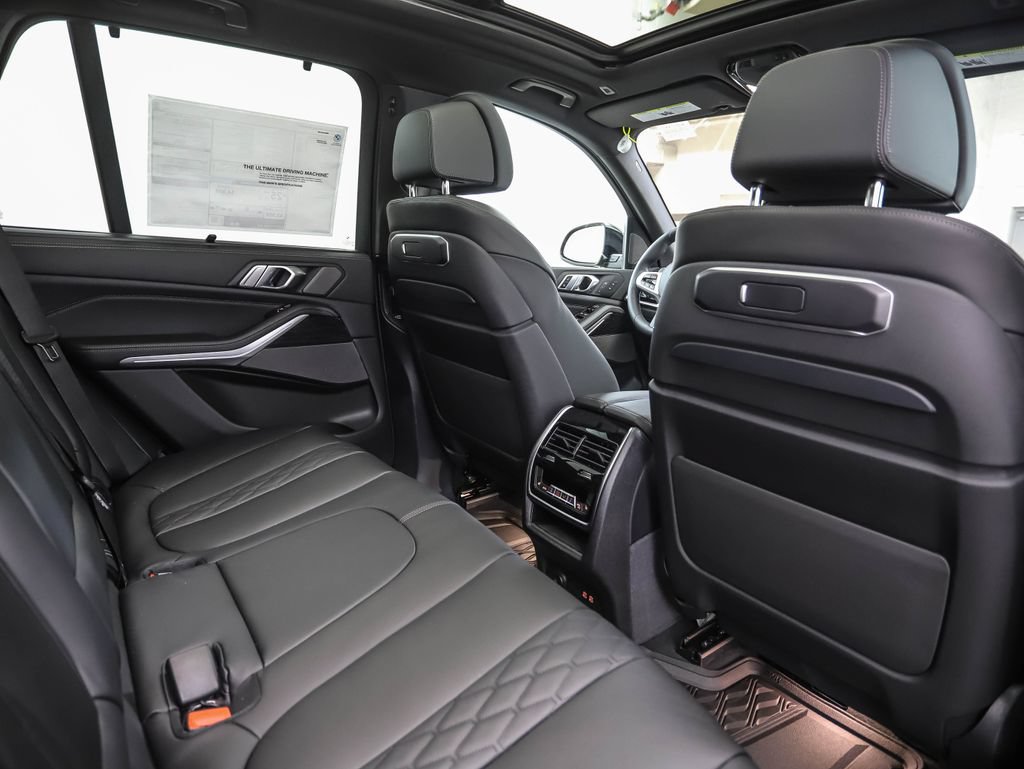 Used 2026 BMW X5 xDrive40i w/ Executive Package AWD/4WD image 25