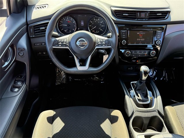 Used 2021 Nissan Rogue Sport S image 6
