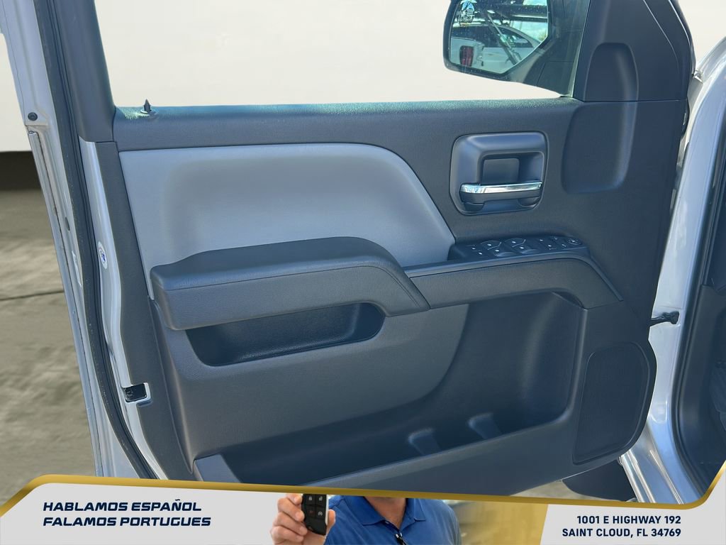 Used 2018 Chevrolet Silverado 1500 Custom w/ Custom Value Package image 12