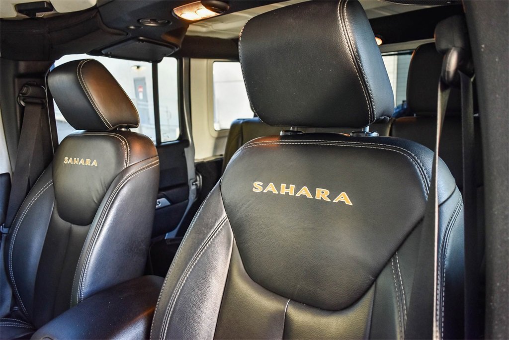 Used 2015 Jeep Wrangler Unlimited Sahara image 23