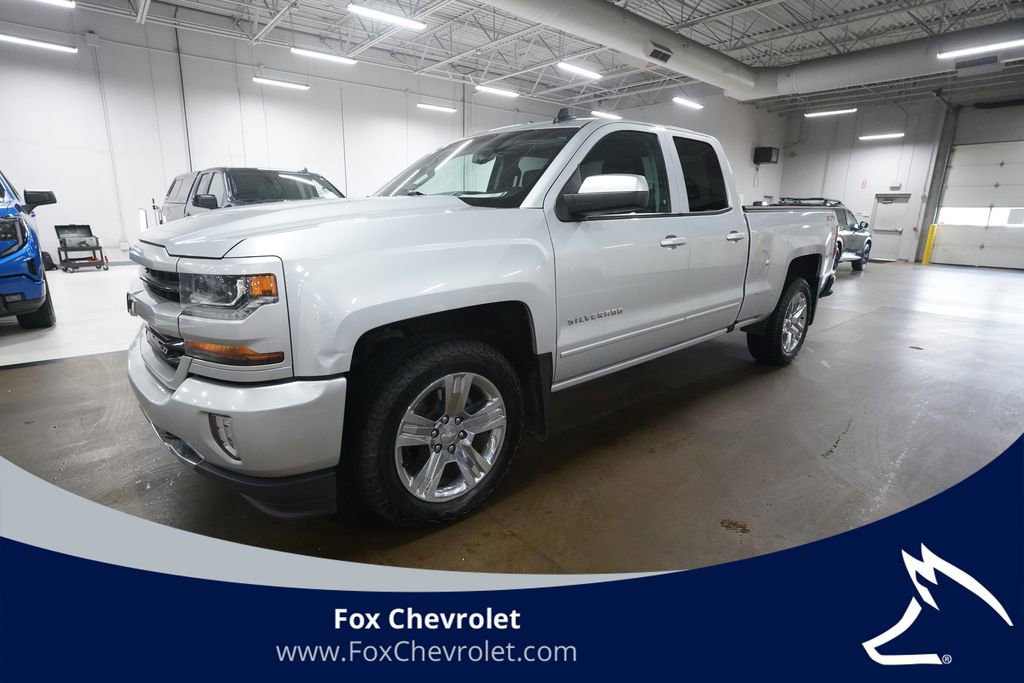 Used 2017 Chevrolet Silverado 1500 LT w/ All Star Edition AWD/4WD image 1