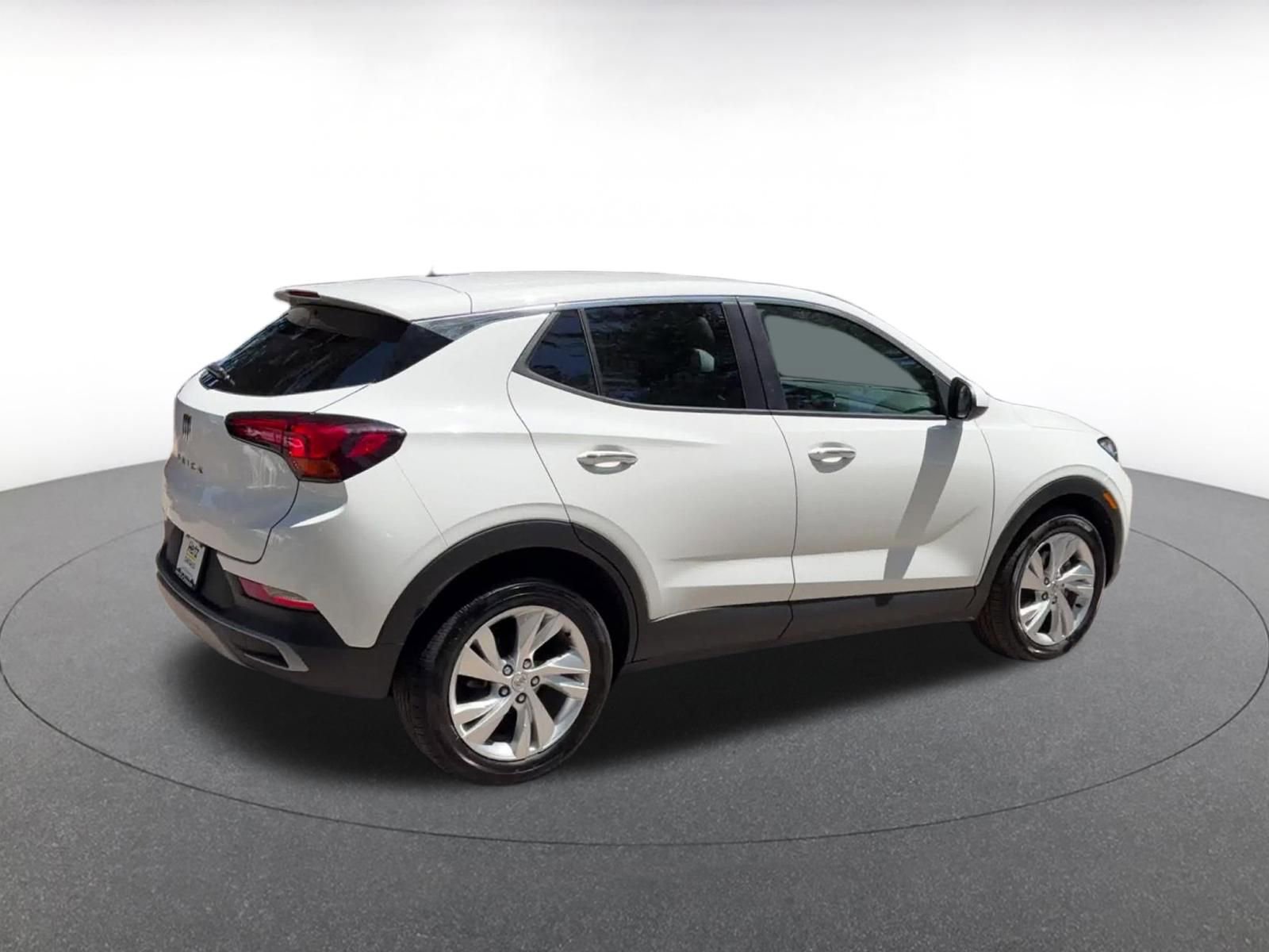 Used 2025 Buick Encore GX Preferred FWD image 15